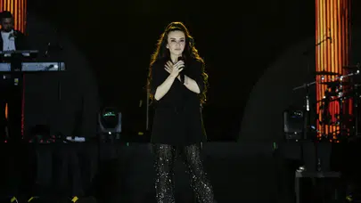 Fatma Turgut Manisa Kültür Yolu Festivali kapsamında konser verdi