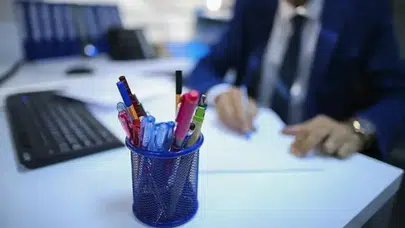 Yargıtay’dan emsal karar: İş yerinde uygunsuz kelimeleri kullananlar tazminatsız kovulacak!