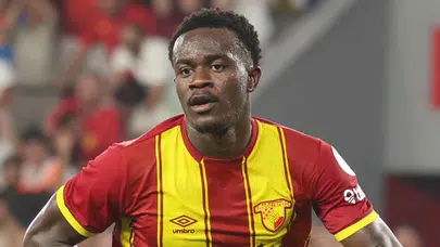 7 milyon euro yetmedi! Anthony Dennis için İngilizler çıldırdı, fiyat uçuşa geçti
