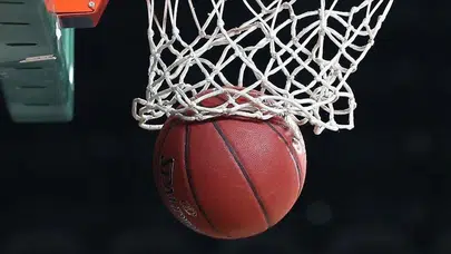 Tekerlekli Sandalye Basketbolunda dev derbi: Fenerbahçe ve Beşiktaş şampiyonluk için parkede!