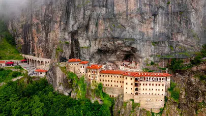 Yıldızlar geçidi ve lezzet şöleni: Trabzon dev festival için gün sayıyor