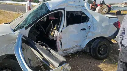 YKS yolunda büyük trajedi: sınava yetişmeye çalışan gençler tırla çarpıştı!