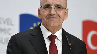 Mehmet Şimşek'ten cari açık mesajı: Sürdürülebilir seviyelerde