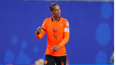 Yılın transfer savaşı! Galatasaray’ın istediği dünya yıldızına Zlatan İbrahimovic kancası