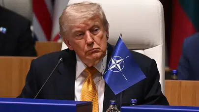 Trump, Zelenski görüşmesinde duyurdu: İran'ı bu gece vuracağız!