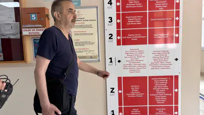 'Gören para çantası sanıyor': Başhekim boynunda kalbiyle şifa dağıtıyor!