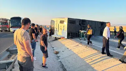Kütahya-Afyonkarahisar kara yolunda can pazarı: Çok sayıda yaralı var