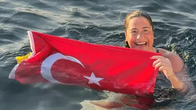 Aysu Türkoğlu Japonya’da tarih yazdı: Dalgalara karşı dev rekor!