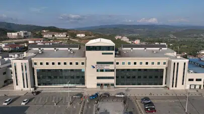 Düzce Üniversitesi başarılarını tek kitapta topladı
