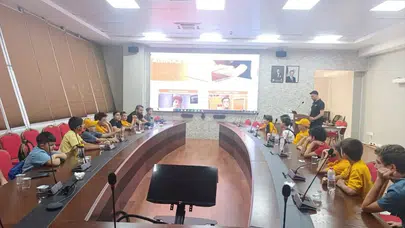 AFAD Edirne'de okul ve kurumlarda afet bilinci oluşturuyor