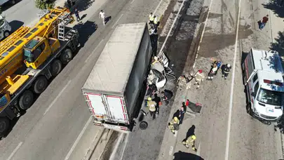 Bursa’da dehşet anları: Freni patlayan kamyon ortalığı savaş alanına çevirdi!
