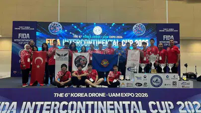 Türk drone futbol takımı Güney Kore'de Türkiye'yi temsil ediyor