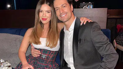 Feyyaz Şerifoğlu ile Merve Dinçkol ilk bebeklerini kucaklarına aldı