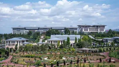 2 bin 500 gazeteci akın ediyor: Ankara’daki NATO Zirvesi için dev medya üssü kuruldu!