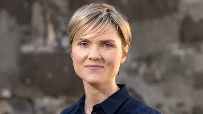 Kristrun Frostadottir kimdir, kaç doğumlu? İzlanda başbakanı aslen nereli, ne mezunu, eşi kim, kariyeri nasıl?