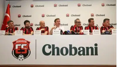 ABD’den Erzincan’a Milyon dolarlık köprü: Chobani CEO’su kulübü kayyumdan kurtardı!