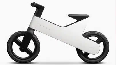 Elon Musk bu kez çocukları hedef seçti: Tesla imzalı pedalsız bisiklet satışta