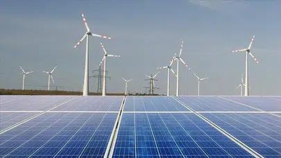 IRENA raporu yayımlandı: Fosil yakıtlar gerilerken yeşil enerji rekor kırdı