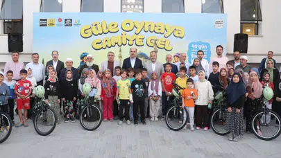 Çocuklar uykudan uyandı, camiler doldu taştı! Konya’da görülmeye değer manzara