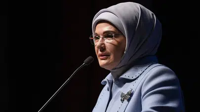 Emine Erdoğan'dan Başkent'teki 15 Temmuz töreninin ardından anlamlı mesaj