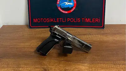 Karabük'te polis denetimleri aralıksız sürüyor: Aranan 64 kişi kıskıvrak yakalandı