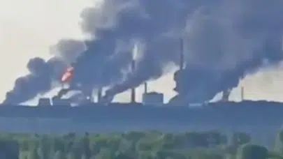 Ukrayna radarı genişletti: Rusya’daki stratejik petrol üslerine eş zamanlı saldırı