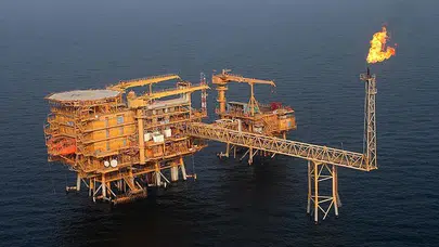 Petrol fiyatları 2 haftanın zirvesinde! Akaryakıt fiyatlarına '75 dolar' tehdidi!