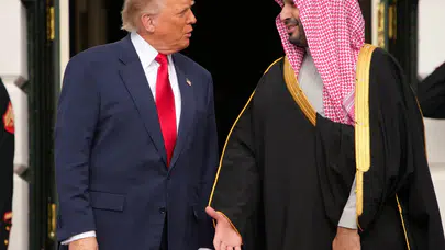 ABD basını duyurdu: Trump, Suudi Arabistan'da uranyum zenginleştirmenin önünü açıyor!