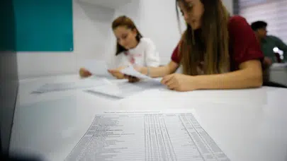 YKS tercih maratonu başladı: Puanlar açıklandı, sıra kritik kararda