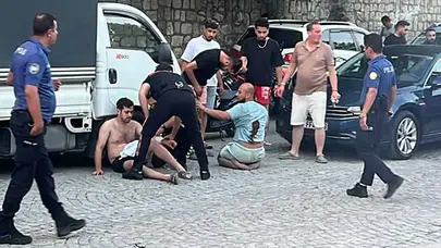 Yol verme kavgası kan gölüne döndü: Şüphelilerin suç dosyası şoke etti!