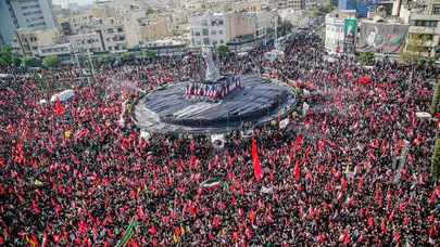 Dünya Liderleri Tahran’da toplandı! Hamaney için çok günlü cenaze töreni başladı