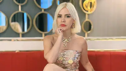 Ömür Gedik yaz şarkısını yanık tenleri hayal ederek yazdı