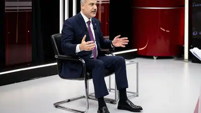 Bakan Fidan’dan Özel’e sert eleştiri: 'Dışarıdan yardım isteyen bir siyasi feryat!'