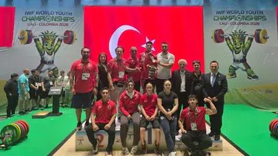 8 sporcu, 17 madalya: Genç haltercilerden Kolombiya’da tarihi başarı