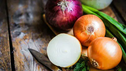 Soğanın faydaları nelerdir? Neye iyi gelir, nasıl tüketilmeli, hangi hastalıklara iyi gelir, nasıl kullanılır?