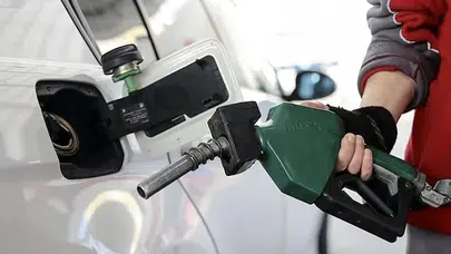 Benzine Çarşamba gününden itibaren 1,60 lira zam bekleniyor