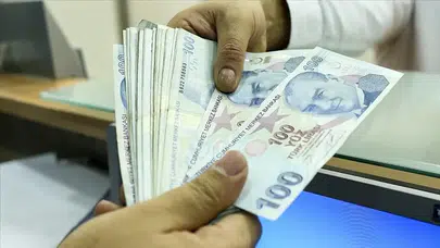 Cumhurbaşkanı Erdoğan imzaladı: Teknolojik dönüşüm yaşayan işçiye devlet güvencesi!