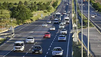 Karayollarından kritik uyarı: Bu güzergahlarda trafik akışı yeniden şekilleniyor