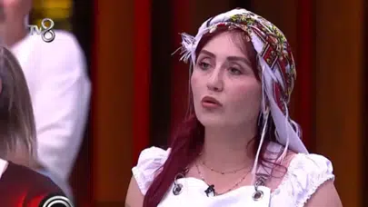 MasterChef Esra yarışmadan ayrıldı mı? Esra neden çekildi, somer şef ne dedi, MasterChef 8. ana kadro seçiminde ne oldu?
