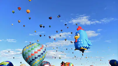 Peribacaları rengârenk oldu: 'Uluslararası Kapadokya Balon Festivali' başladı