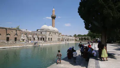 Sıcak ava Şanlıurfa'da hayatı durdurdu! sokaklar boş kaldı