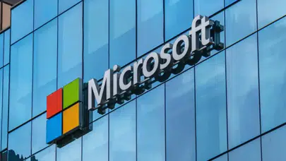 Microsoft'tan 2,5 milyar dolarlık yapay zeka hamlesi! yeni şirket resmen kuruldu