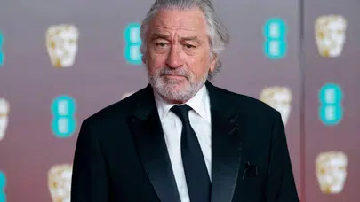 Robert De Niro kimdir (hayatı), kaç yaşında, nereli, hangi filmlerde oynadı, kaç Oscar'ı var, hangi ödülleri aldı?