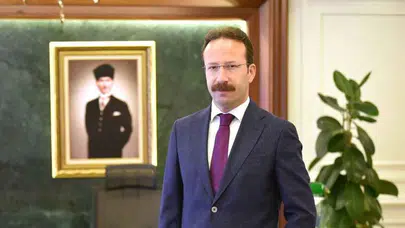 Yeni Adıyaman Valisi Ömer Hilmi Yamlı kimdir? Kaç doğumlu, evli mi, ne mezunu, hangi görevlerde bulundu?