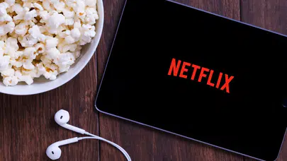 Netflix’ten yapay zeka hamlesi: 300 yapımda akıllı teknolojiler kullanıldı!