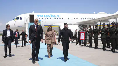 Ankara'da tarihi gün: Bakan Ersoy Küresel Liderleri Esenboğa'da karşılıyor!