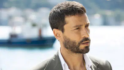 Muhtemel Aşk Kadir kimdir? Kaç yaşında, aslen nereli, hangi dizi ve filmlerde rol aldı?