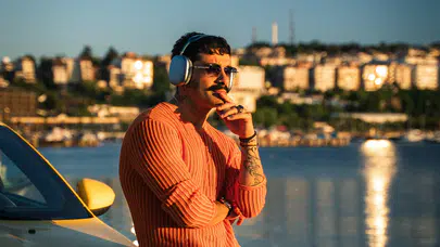 Gökhan Türkmen'in yeni projesi Denk dijitalde 5 milyon dinlenmeyi aştı