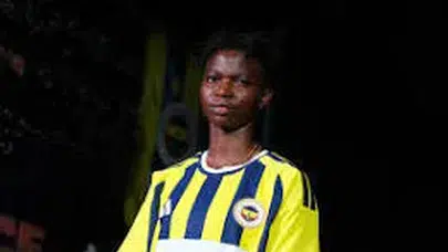 Abideen Suliat Olajumoke kimdir? Kaç yaşında, nereli, hangi takımdan geldi, hangi mevkide oynuyor, transfer maliyeti ne kadar?