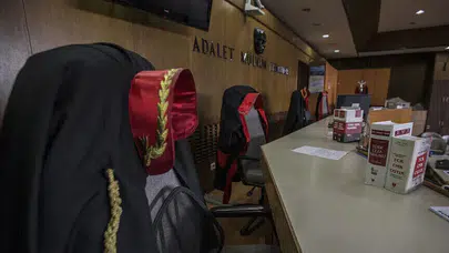 Bahçelievler Belediye Meclisi'nde '15 Temmuz' depremi: İki meclis üyesine soruşturma!